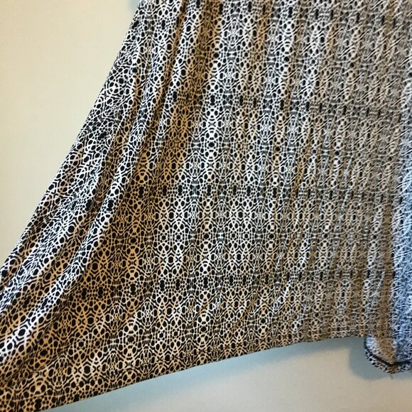 Jones New York Off the Shoulder Coastal Handkerchief Hem Top - Picture 8 of 15